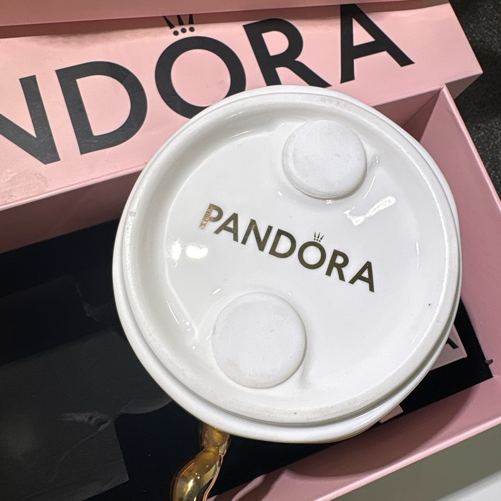 Pandora Pink Gift Box Set - Picture 9 of 15